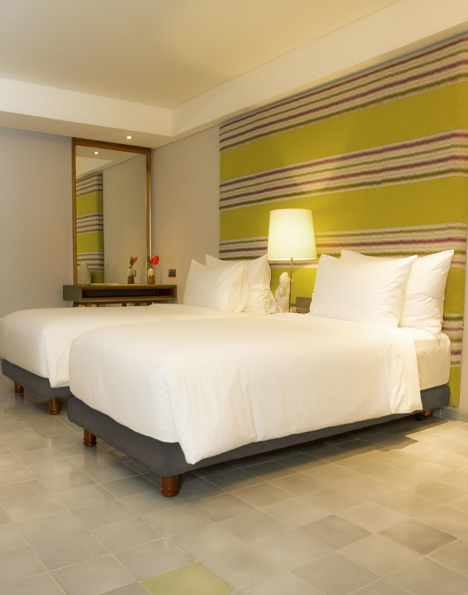 Tijili Hotel Seminyak Kültér fotó